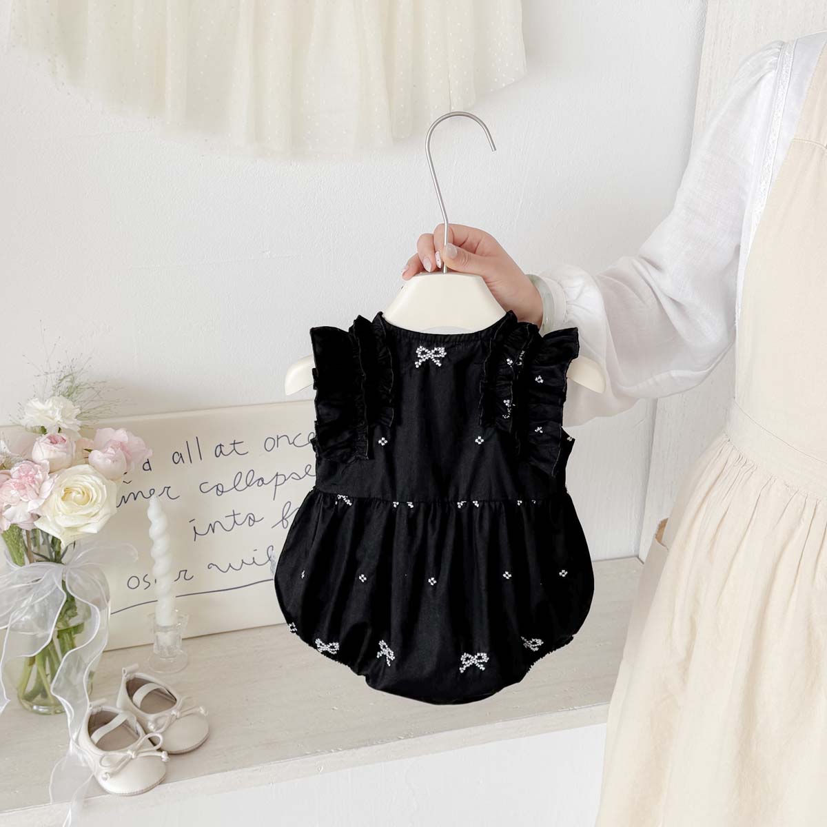 ชุดรอมเปอร์เด็กผู้หญิงสีดำพิมพ - Baby Clothing Online บทวิจารณ์และราคา