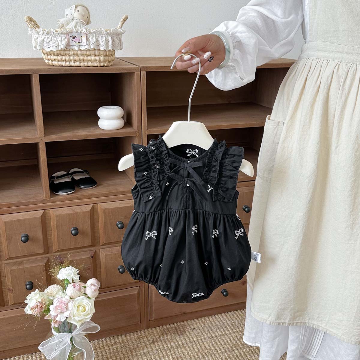ชุดรอมเปอร์เด็กผู้หญิงสีดำพิมพ - Baby Clothing Online บทวิจารณ์และราคา