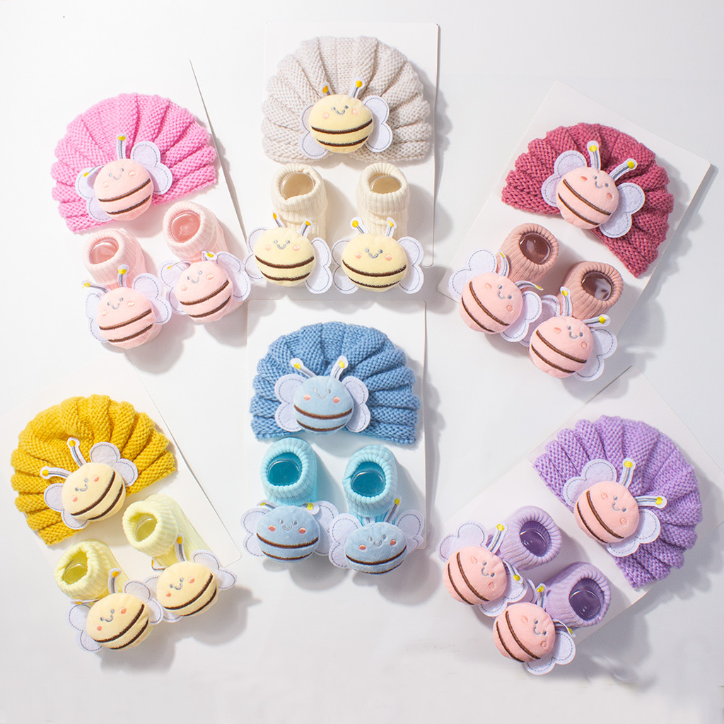 ชุดหมวกไหมพรมและถุงเท้าเด็ก 2  - Baby Hat Beanie บทวิจารณ์และราคา